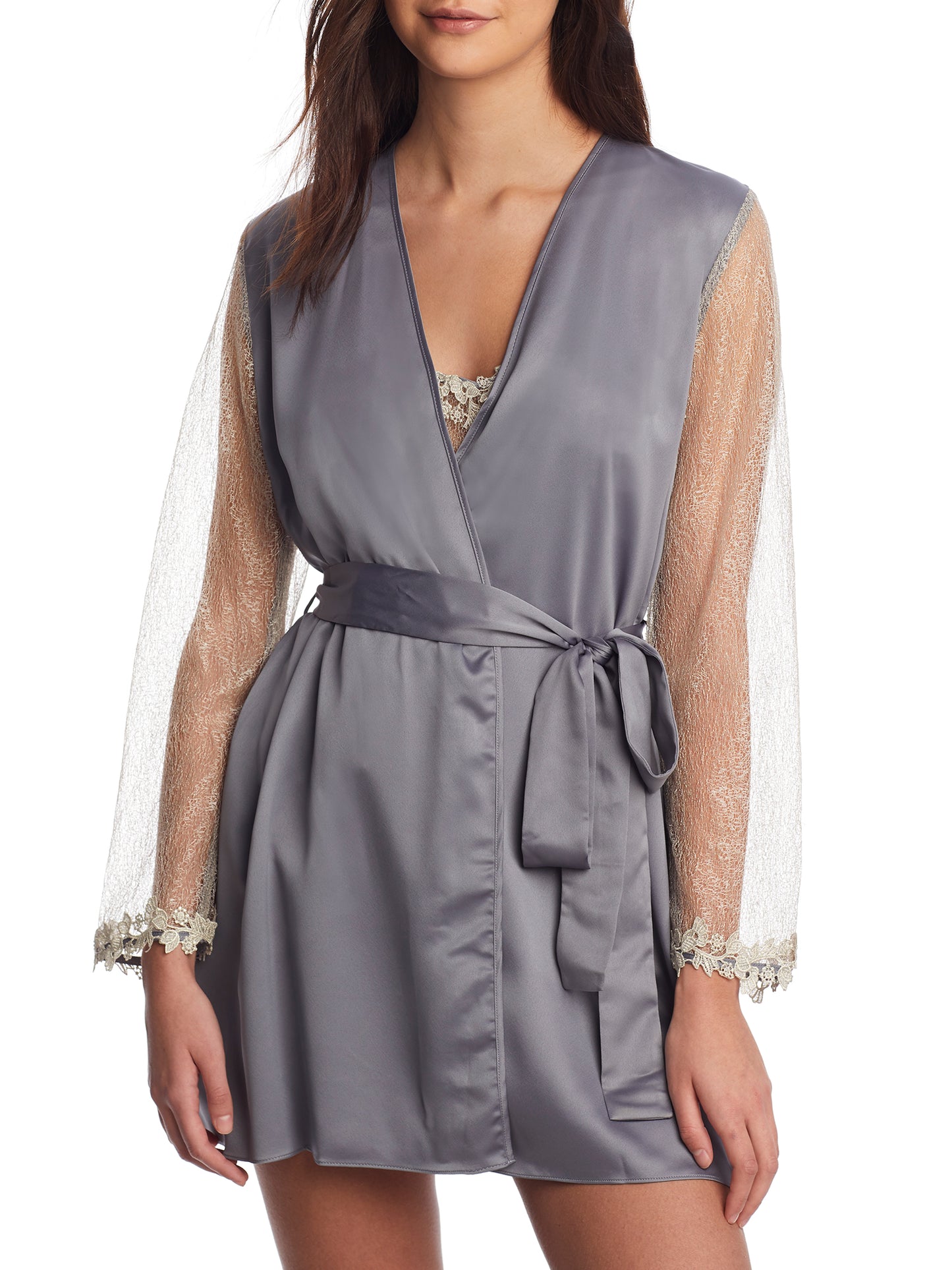 SHOWSTOPPER APPLIQUÉ CHEMISE AND ROBE