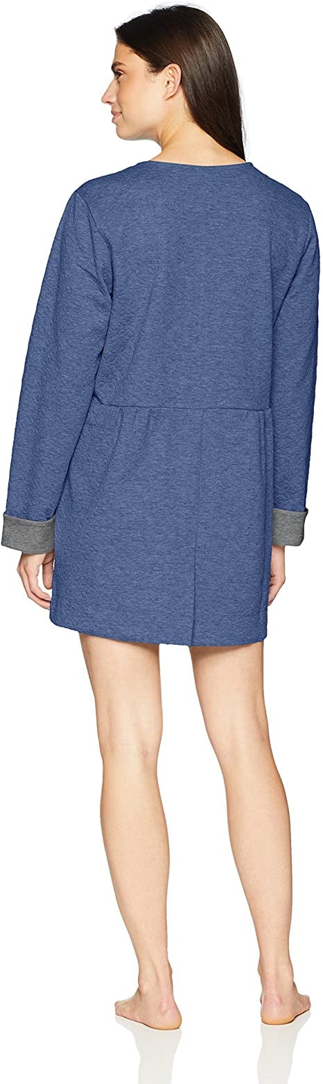 Short robe with zipper